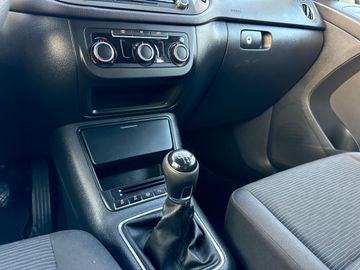 Volkswagen Tiguan - 7