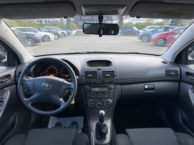 Toyota Avensis Kombi 1.8