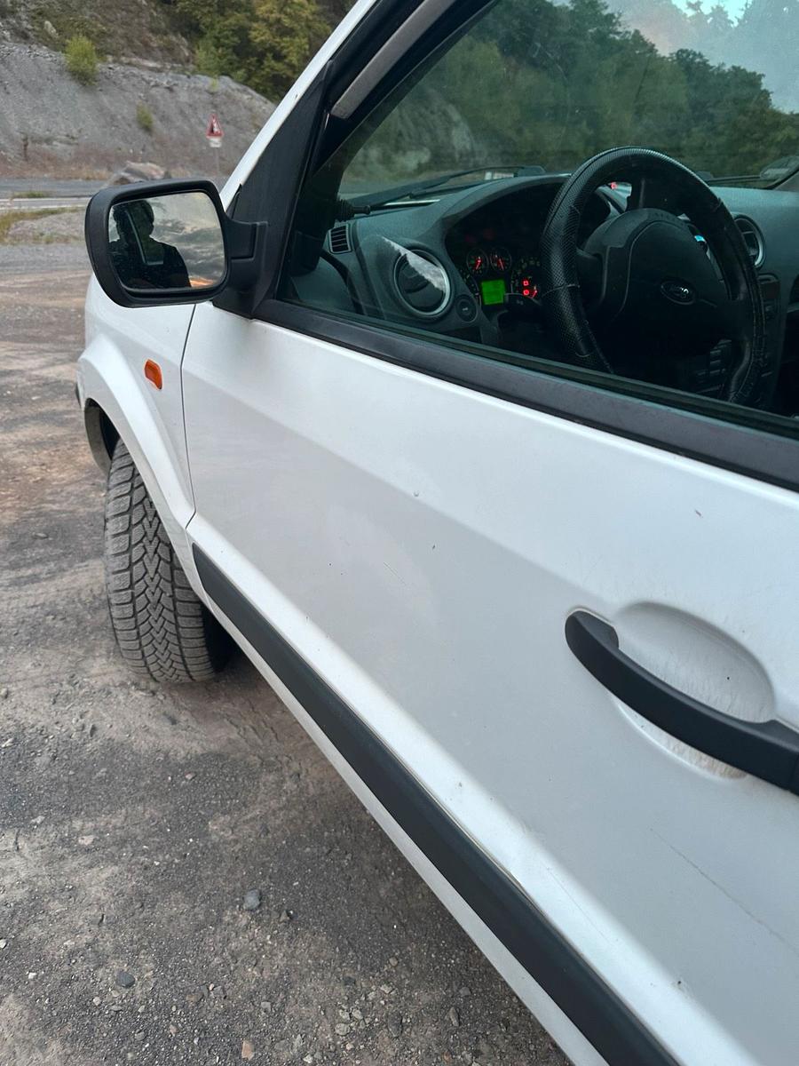 Ford Fusion 2008 — photo 9