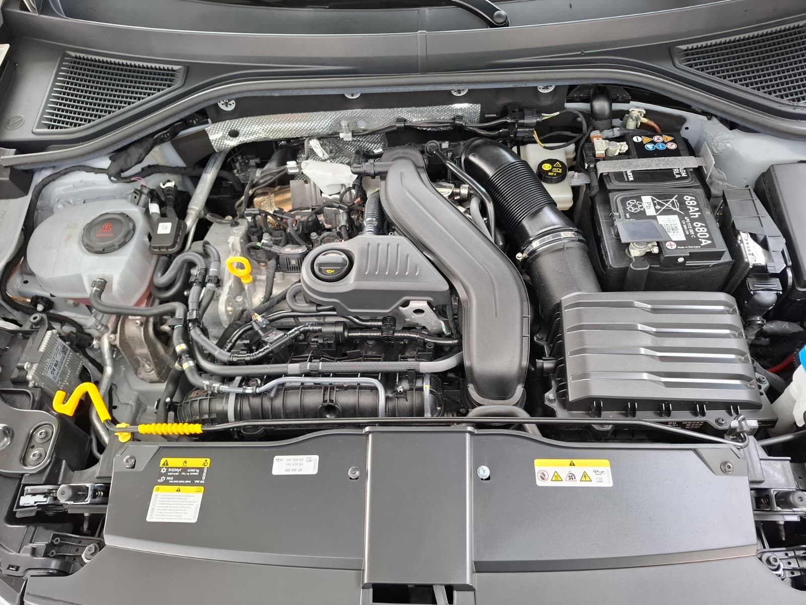 Fahrzeugabbildung Volkswagen T-Roc Cabriolet R-Line Edit. Karmann 1,5 TSI DSG