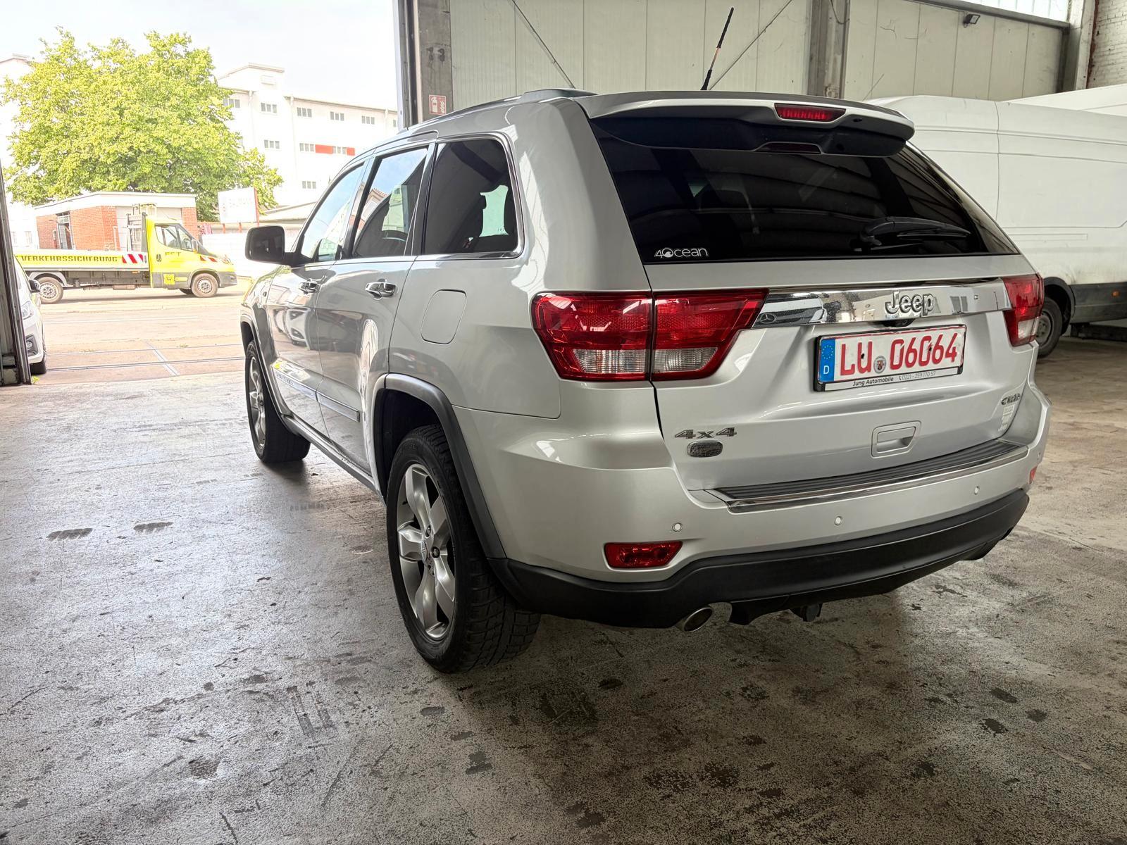 Jeep Grand Cherokee Laredo 3.0 CRD 140kW Automatik