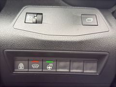 Fahrzeugabbildung Citroën Berlingo XL BlueHDi 130 EAT8 MAX 7 Sitzer & Navi