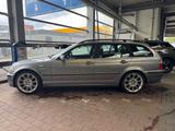 BMW 320i touring Facelift- 6 Zyl, TüV Neu, kein Rost - BMW 320 aus 2003: 320i