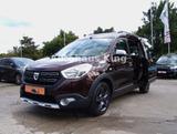 Dacia Dokker Stepway Celebration-NAVI/5Sit - Dacia Dokker Gebrauchtwagen in Berlin