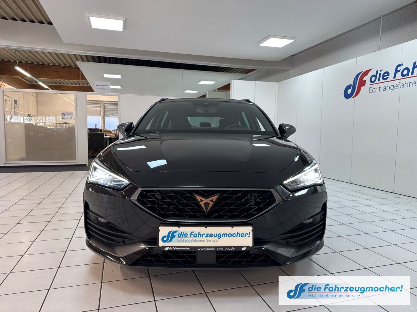 Fahrzeugabbildung CUPRA Leon Sportstourer AD Navi Digitales Cockpit Memo