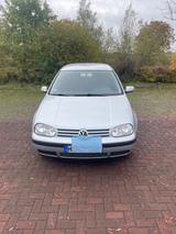Volkswagen Golf 1.6 VW Golf 4 Silber 1.6 Automatikgetriebe - Volkswagen Golf: Automatikgetriebe