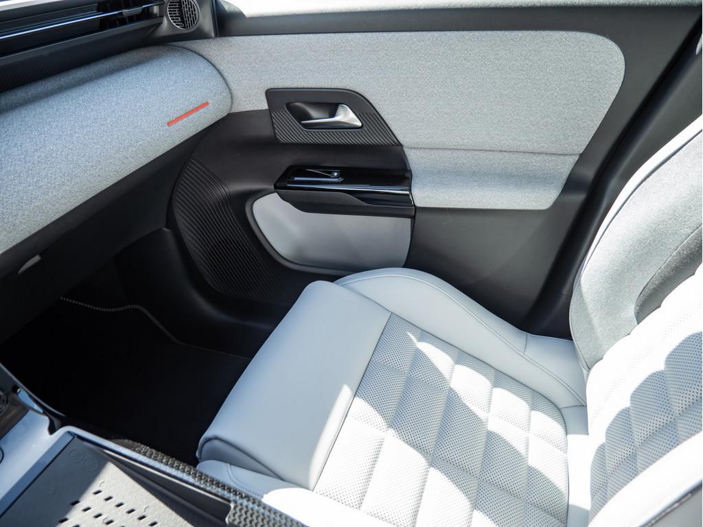 Citroën C5 Aircross 1.2 145 Hybrid MAX ACC HUD LED PANO