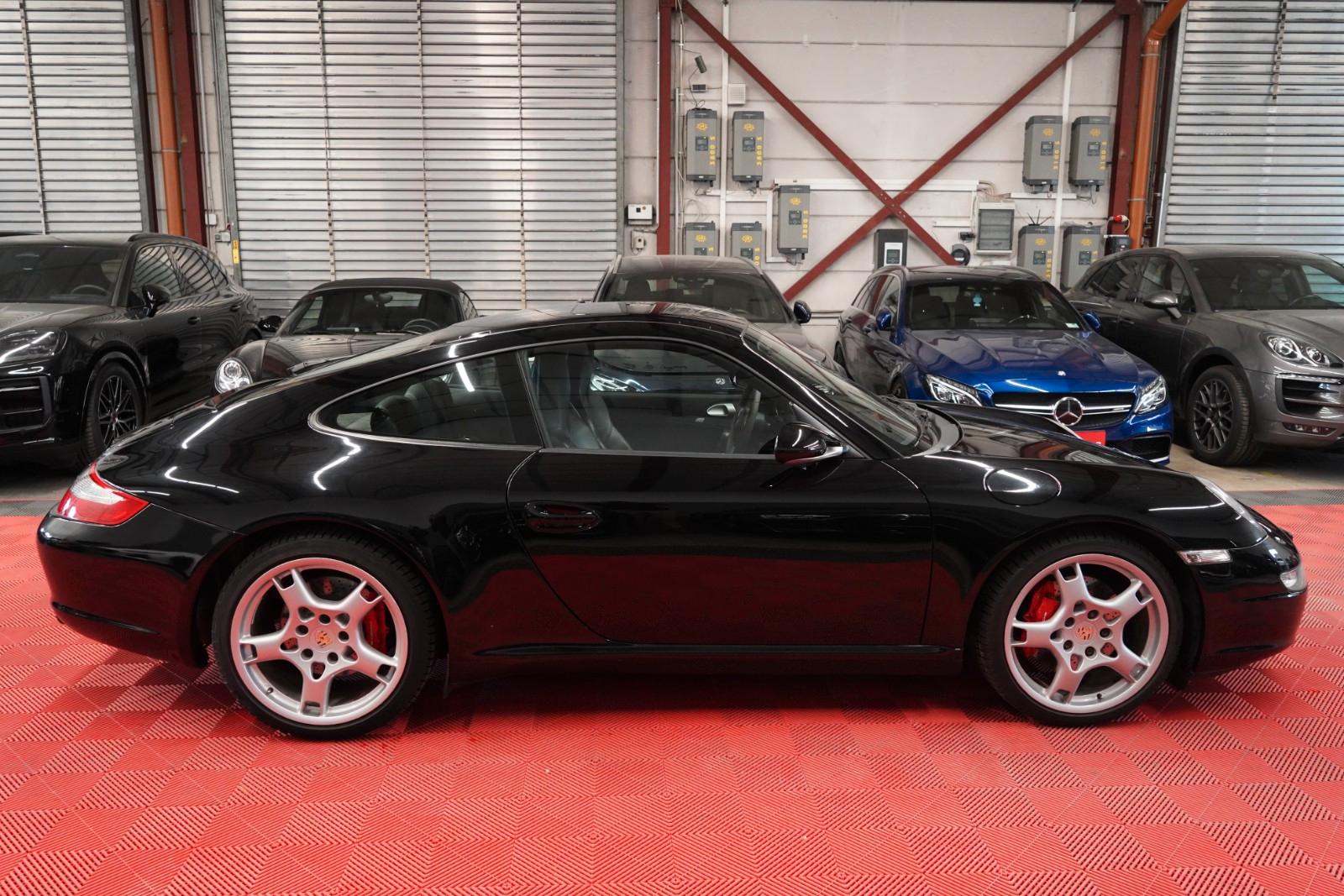PORSCHE 997 / 911 CARRERA S 3.8