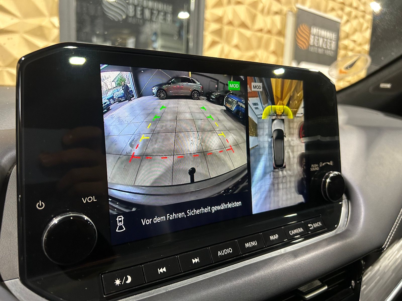 Fahrzeugabbildung Nissan Qashqai Tekna/PANO/360°/APPLE/BOSE/HEAD-UP/SHZ