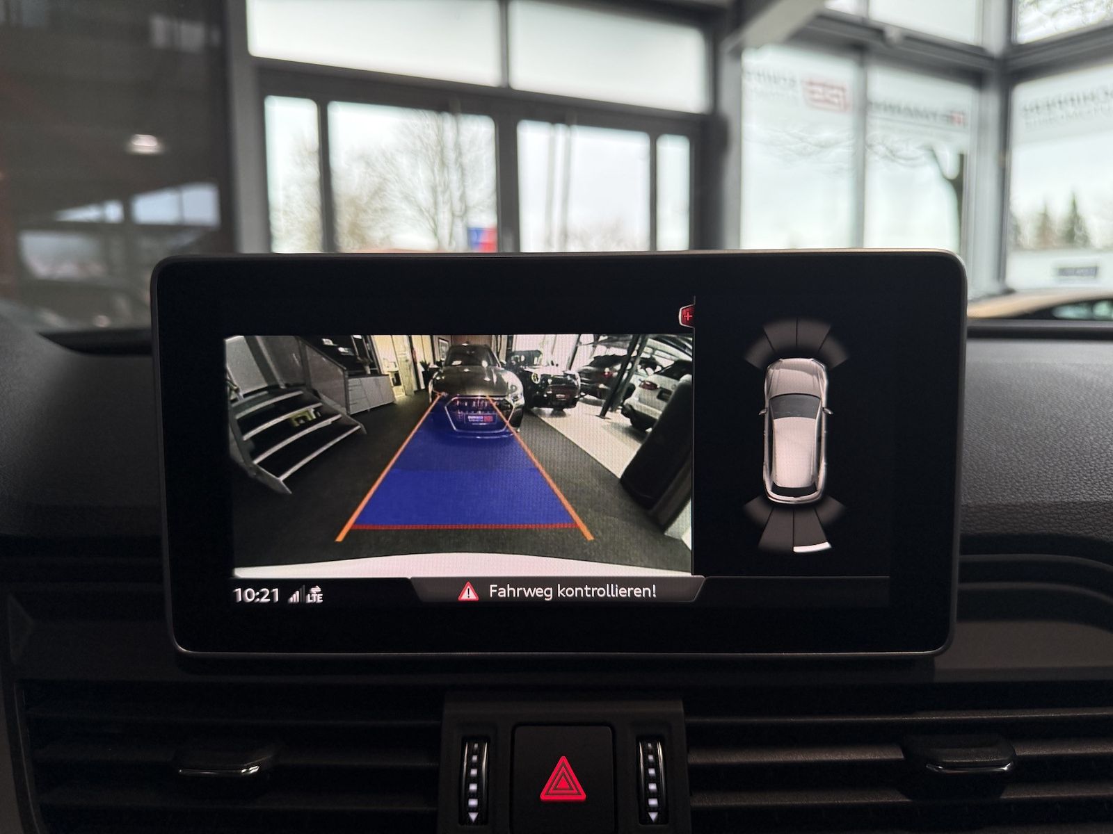 Fahrzeugabbildung Audi Q5 40 TDI qu. Sport S-LINE|NAVI|R-KAMERA|PANO