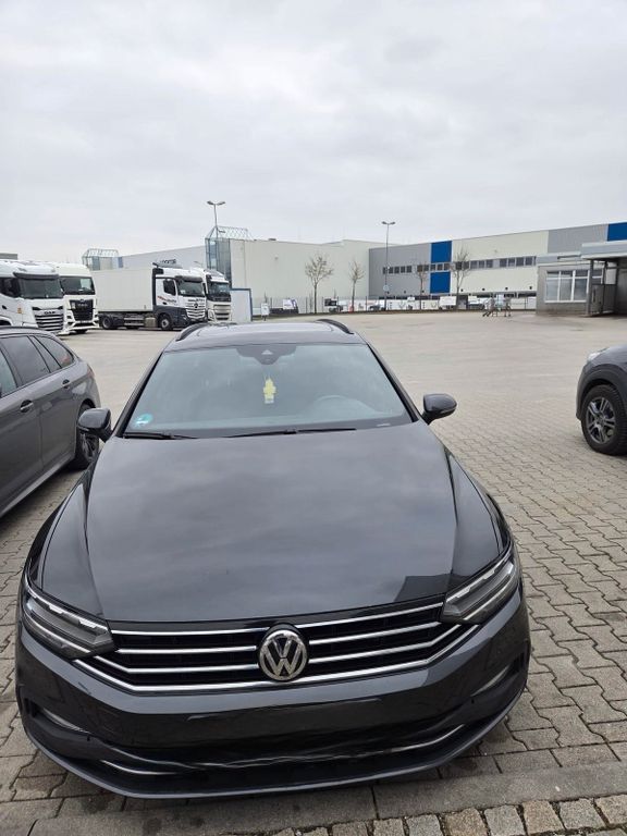 Image of Volkswagen Passat Variant