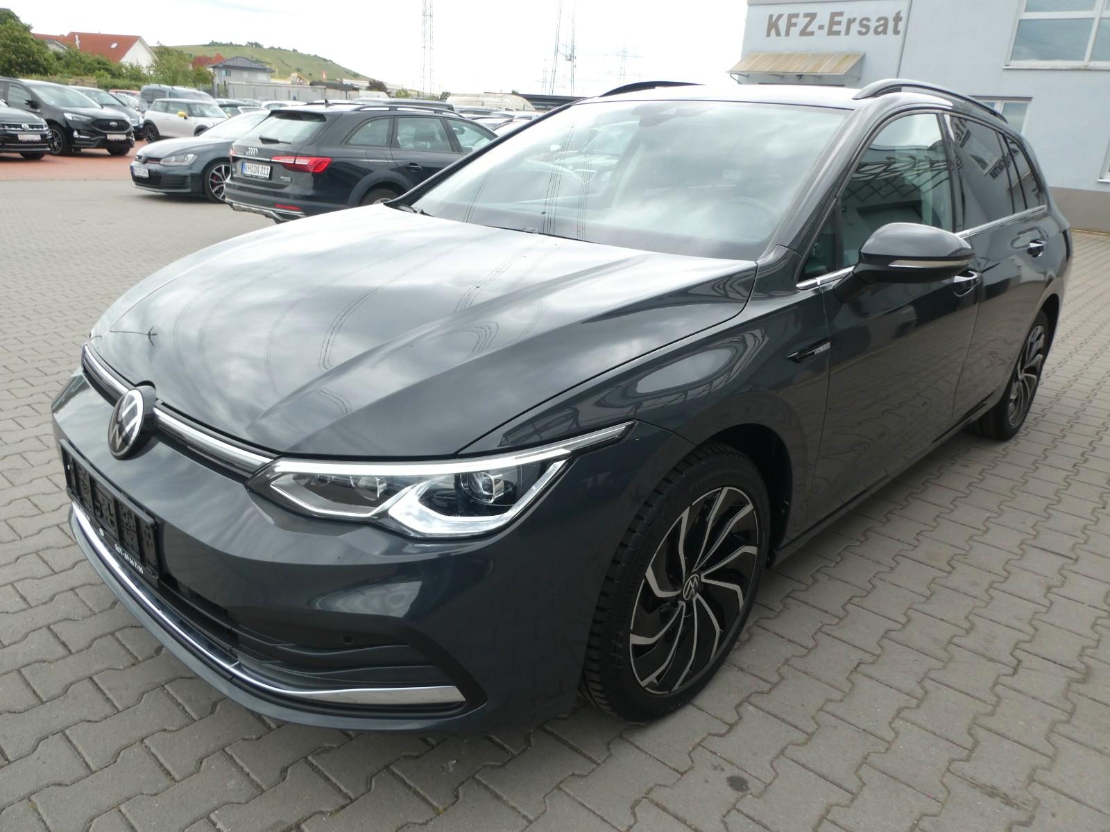 Volkswagen Golf VIII Variant Style