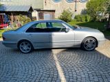 Mercedes-Benz E 220 CDI ; Klimaautomatik; TÜV 05/2007;  - Mercedes-Benz E 220 aus 2001