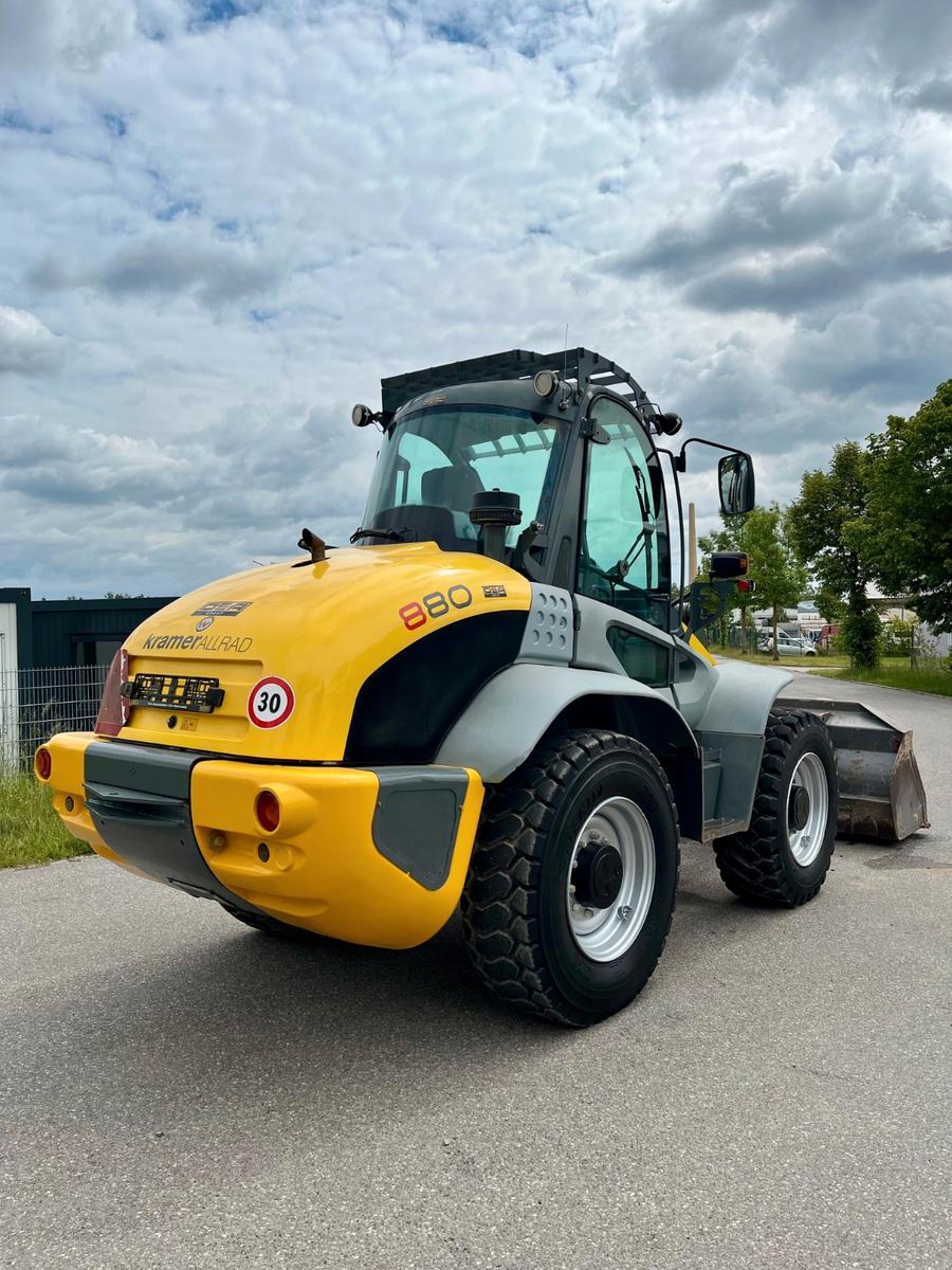 Kramer 880**Schaufel und Palettengabel**neue Achse**