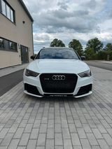 Audi  - RS3 Sportback - wenig km - voll - 8Fach - - Audi: RS 8