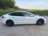 Tesla Model 3 Hinterradantrieb RWD Allwetter  - Tesla Model 3 aus 2024