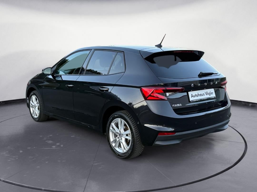 Fabia Ambition Navi ACC CarPlay LED