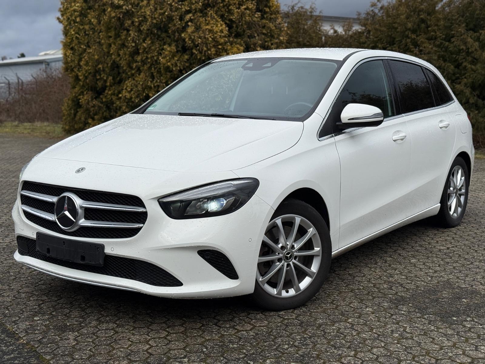 Mercedes-Benz B 250 e * AUTOMATIK * KAMERA * AMBIENTE BELEUCHT