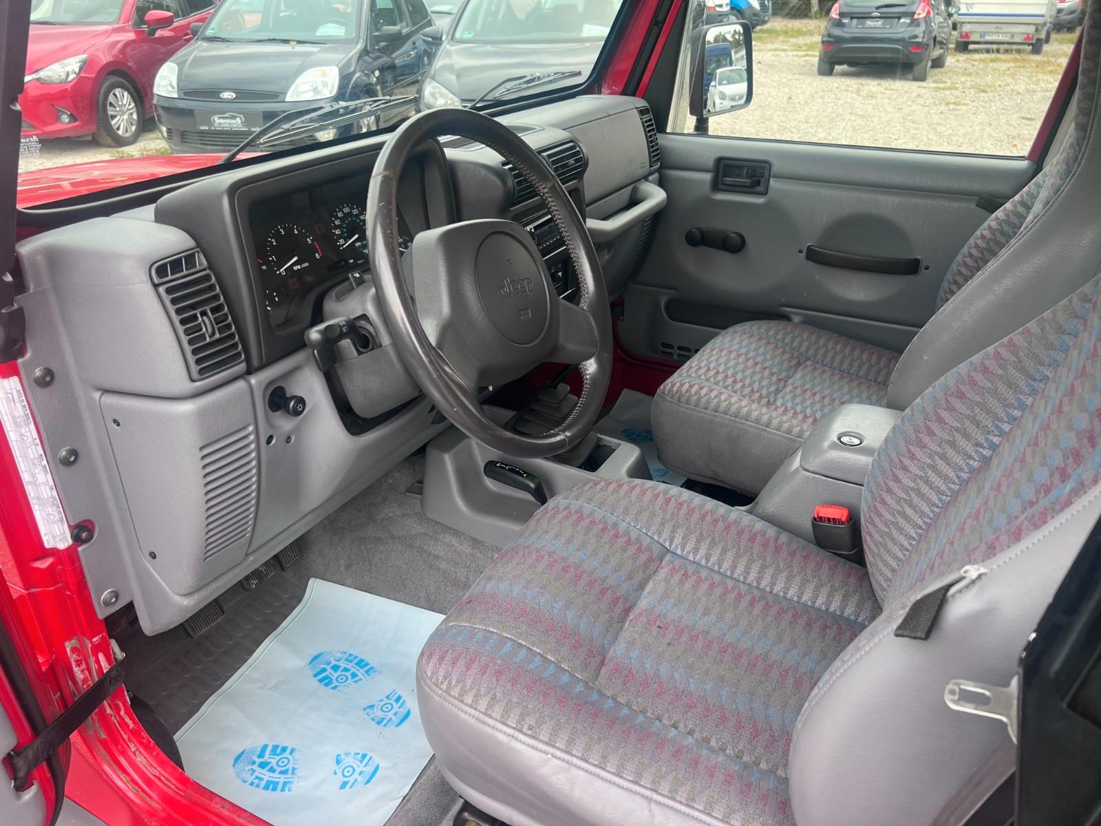 JEEP WRANGLER SPORT 2.5 | 118 ch | 4X4 | BVM | VOLANT CUIR