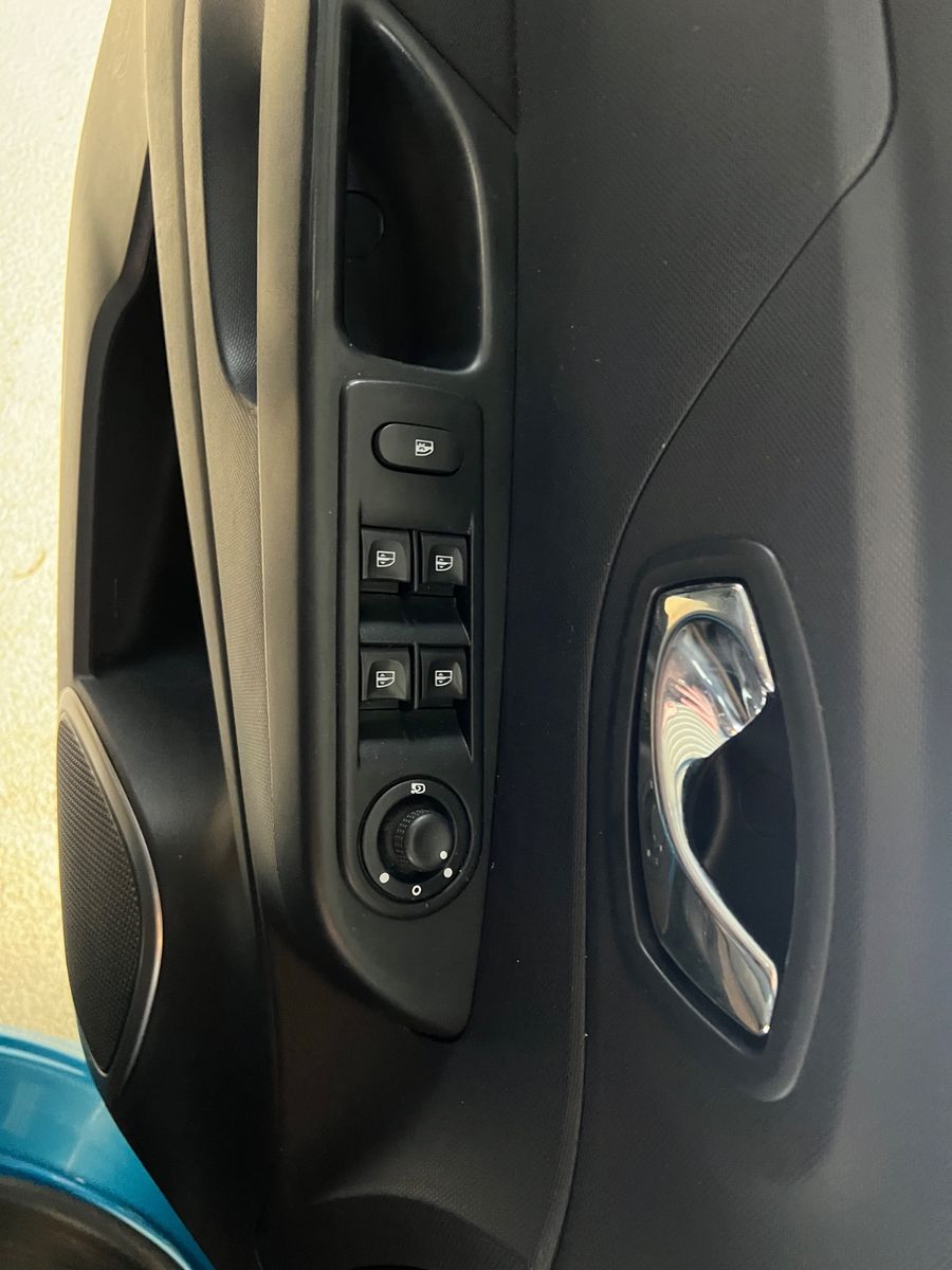 Fahrzeugabbildung Renault Captur Dynamique *SITZHEIZUNG*BLUETOOTH*