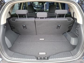 KGM Tivoli NOMAD 1.5 AT Navi°RFK°SHZ°ALU°DAB°CarPlay