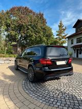 Mercedes-Benz GLS 63 AMG Obsidianschwarz Metallic - Mercedes-Benz GLS 63 Gebrauchtwagen