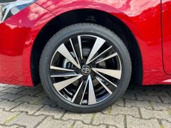 TOYOTA Corolla 2.0 Hybrid Touring Sports Teamplayer (ZE