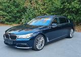 BMW 750Li xDrive Edition Exclusive Edition Exclusive - blaue BMW 750