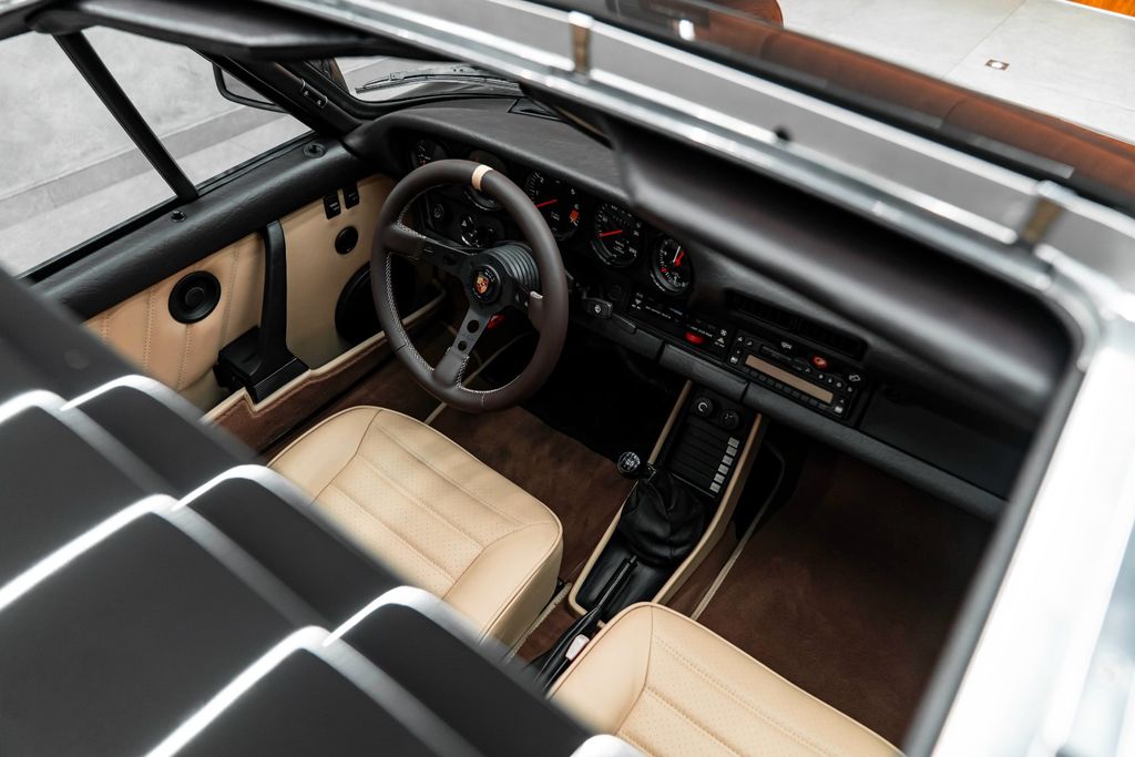 PORSCHE 911 1980