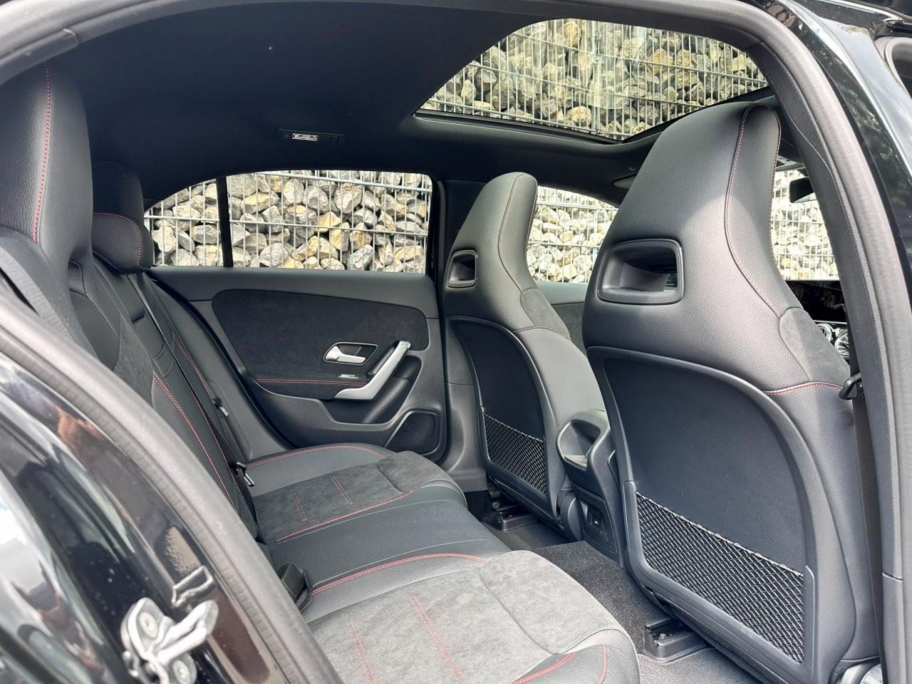 Mercedes-Benz A 250 e AMG Pano -Kamera -Ambiente -LED -Keyless