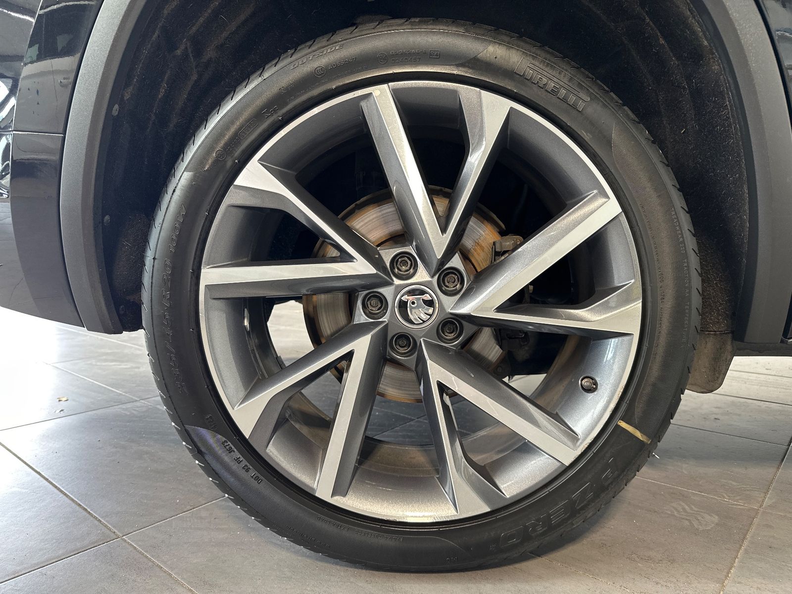 Fahrzeugabbildung SKODA Kodiaq Sportline NAV+LED+ACC+KAMERA+20ZOLL+KESSY