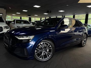 Audi Q8 - 1