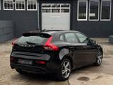 Volvo V40 1.5 112kw/152ps Autom. Kam Temp Navi Sensus - schwarze Volvo V40