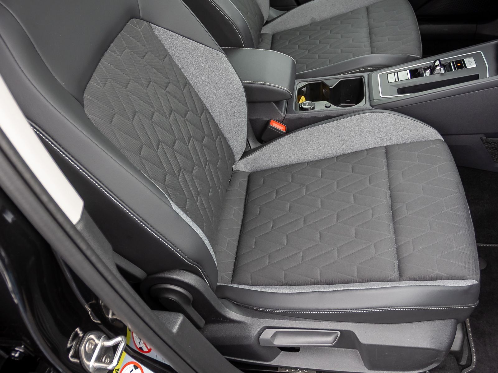 Volkswagen Golf - Bild 26