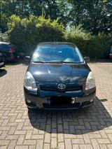 Toyota Ich bitte hier einen Toyota-Verso 7-Sitzer - Toyota Verso aus 2007