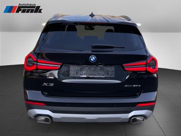BMW X3 xDrive30e Head-Up HiFi DAB WLAN Pano.Dach