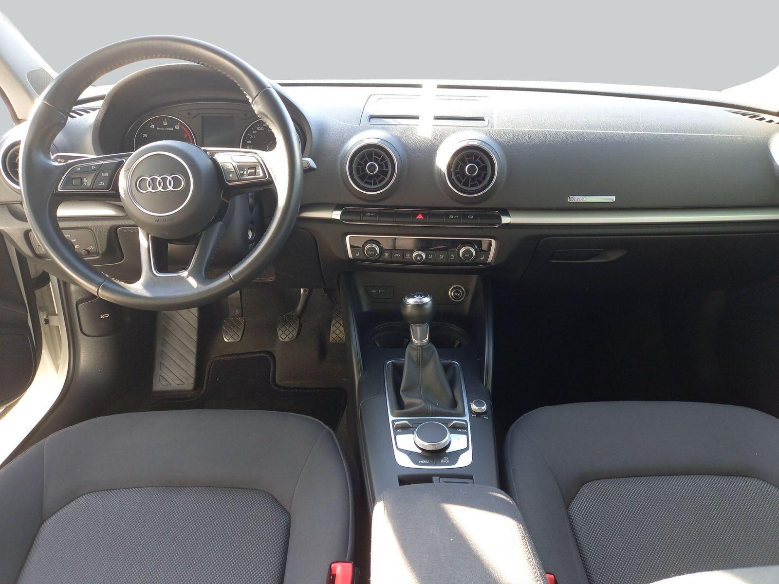 Audi A3 Sportback 30 TFSI, миниатюра 13