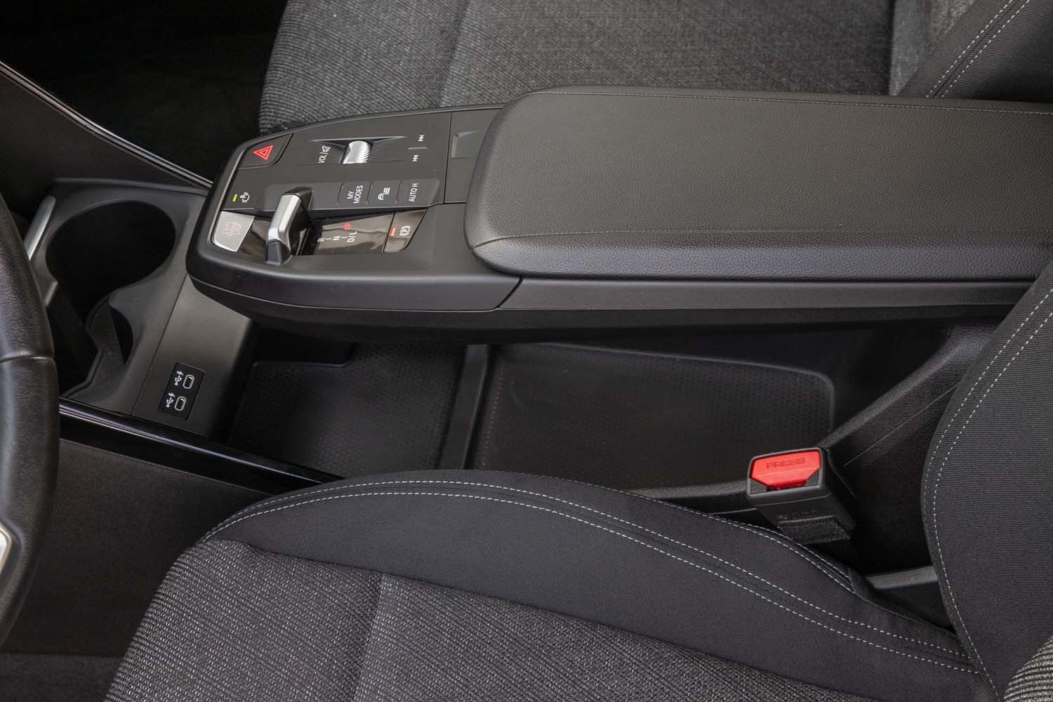 BMW 220 Active Tourer - Bild 10