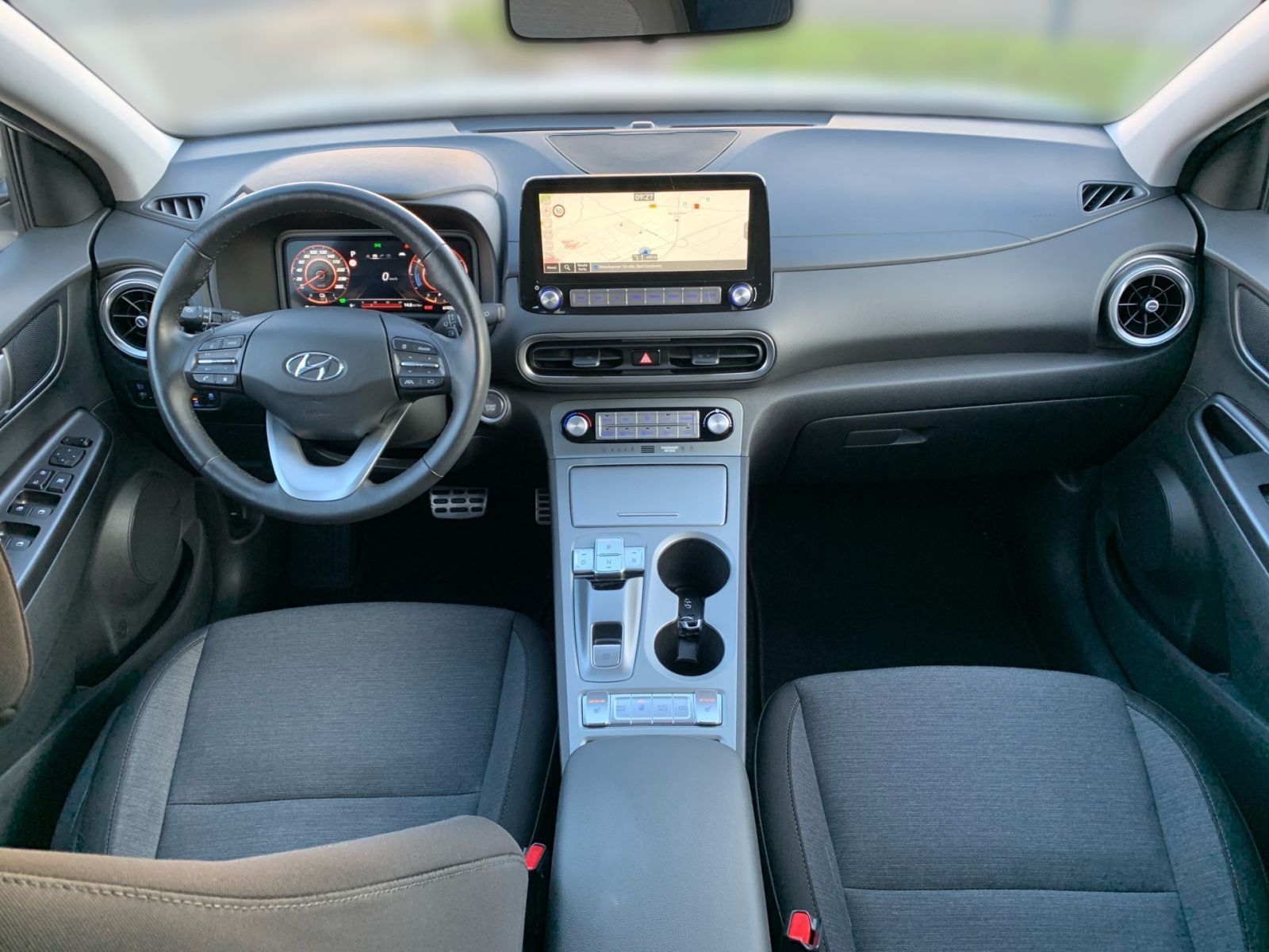 Fahrzeugabbildung Hyundai KONA Edition 30+ Elektro Navi Allwetter