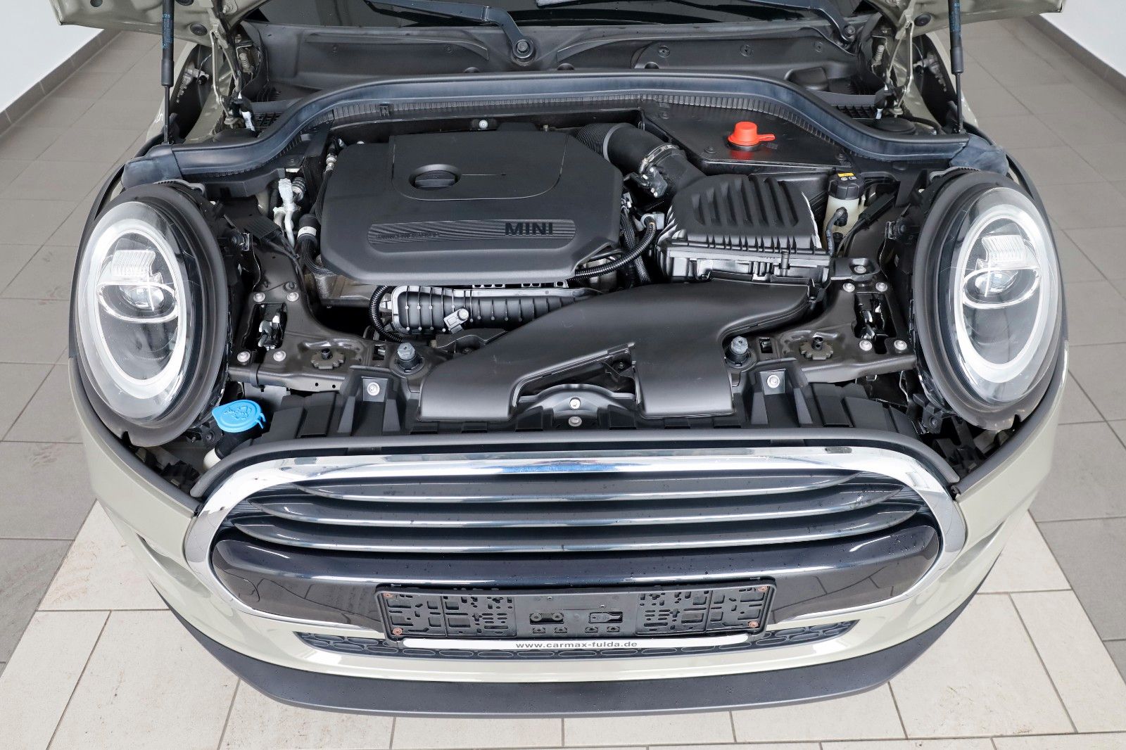 Fahrzeugabbildung MINI COOPER Cabrio Pepper, T.Leder,Navi,PDC vo+hi,LED