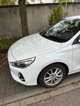 Hyundai i30 1.4 Select Select - Hyundai i30 in Karlsruhe