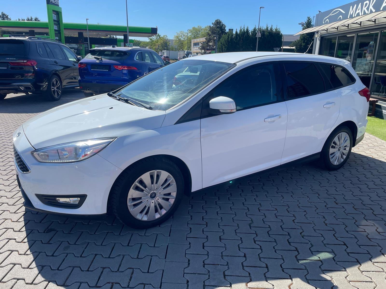 Ford Focus Turnier Basis Scheckheft gep
