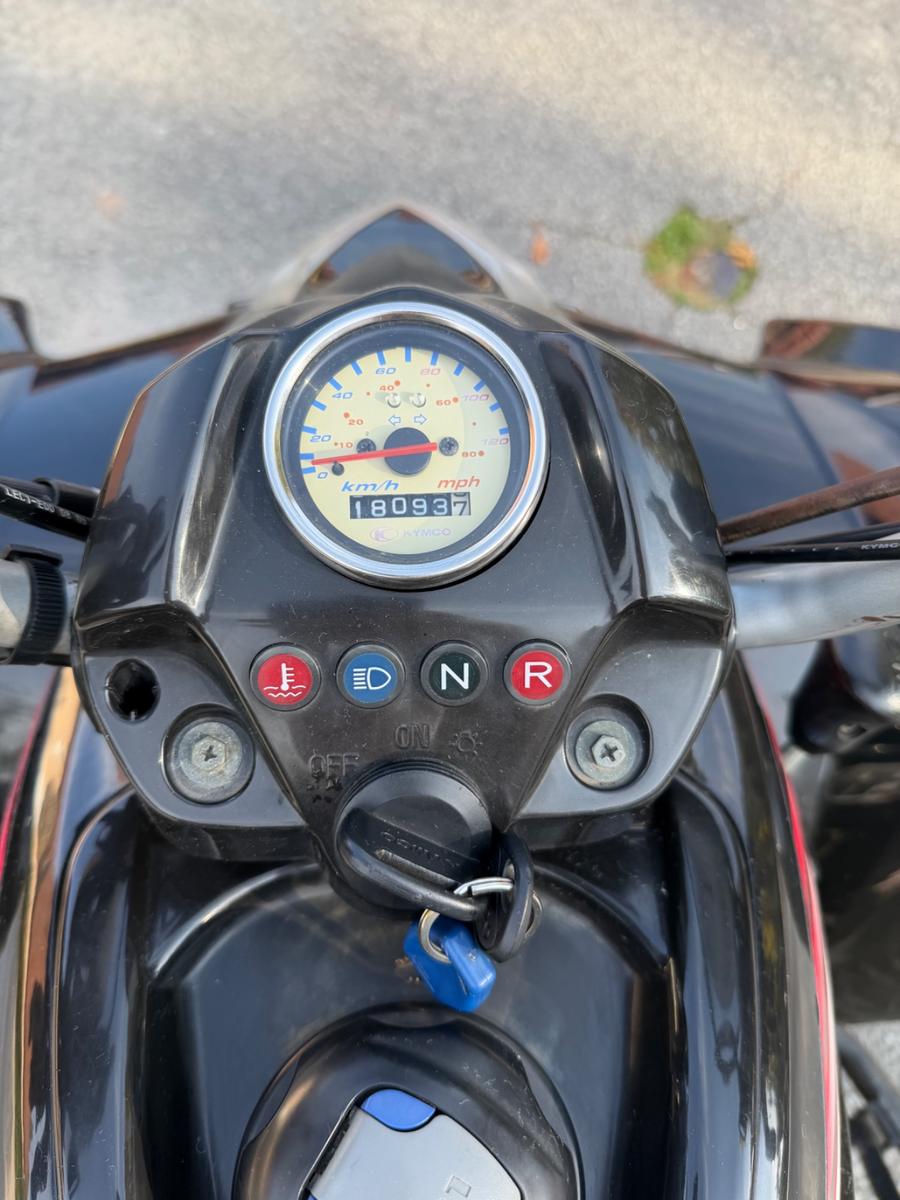 Kymco  2009 — photo 8