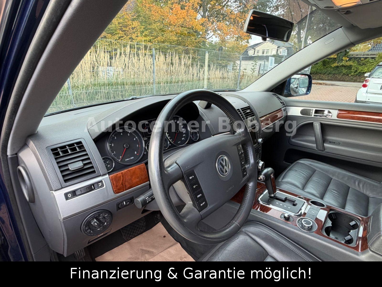 Volkswagen Touareg 2004 — photo 14