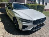 Volvo V60 B4 DCT Plus Dark Plus Dark - Volvo V60 in Mainz