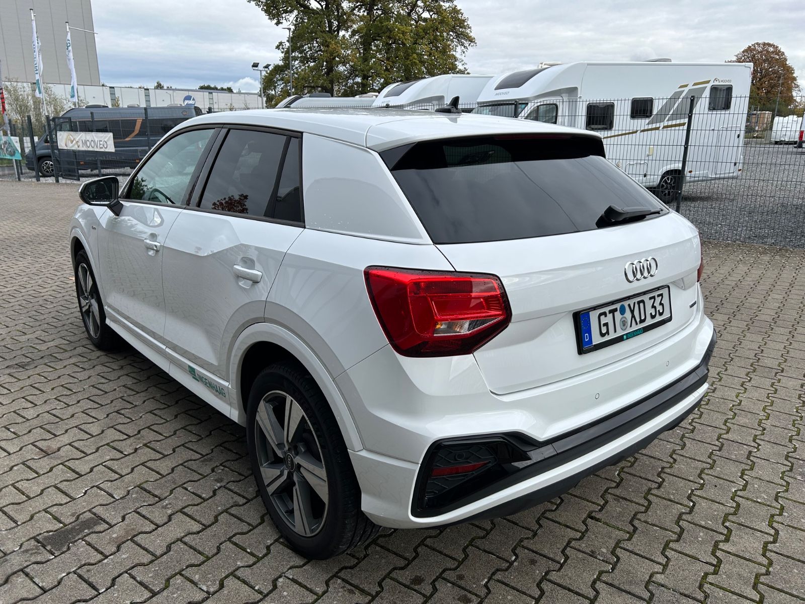 Fahrzeugabbildung Audi Q2 40 TFSI quattro S line