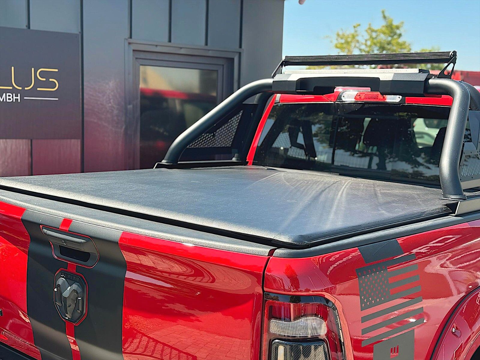 Fahrzeugabbildung Dodge RAM 5.7 V8 HEMI 4x4 Offroad BUILT TO SERVE *LED*