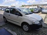 Volkswagen Fox 1.2 Basis/ TÜV NEU/ Ganzjahresreifen - Volkswagen Fox in Leipzig