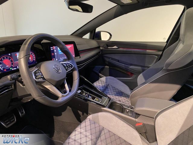 Golf VIII Variant 1.5 TSI DSG R-Line NAVI KLIMA