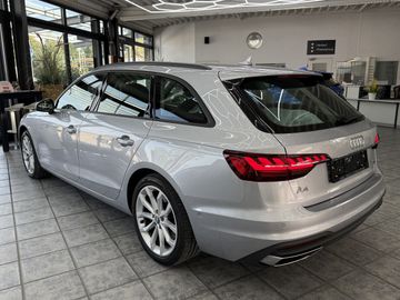 Audi A4 - 5
